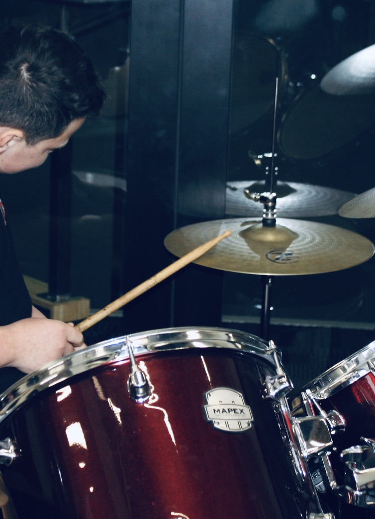 6C4AB75E-E17F-4B3C-9DAD-59F78D23370A_1_105_c